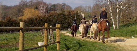 randonnée poney les crins de la Martinière